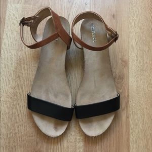 Merona brand name sandal heels